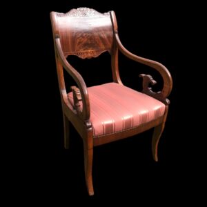 Biedermayer tuoli käsinojilla