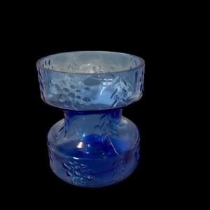 Mesimarja kääntömaljakko